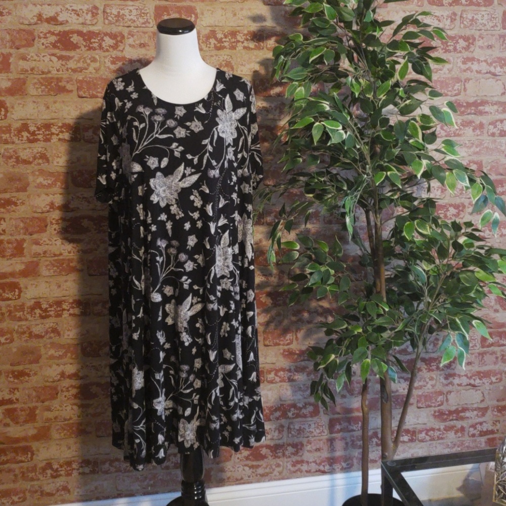 Swing T Dress